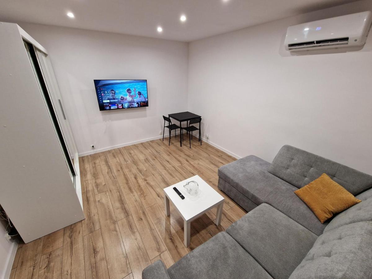 Apartment W Pelni Wyposazone W Centrum Miasta